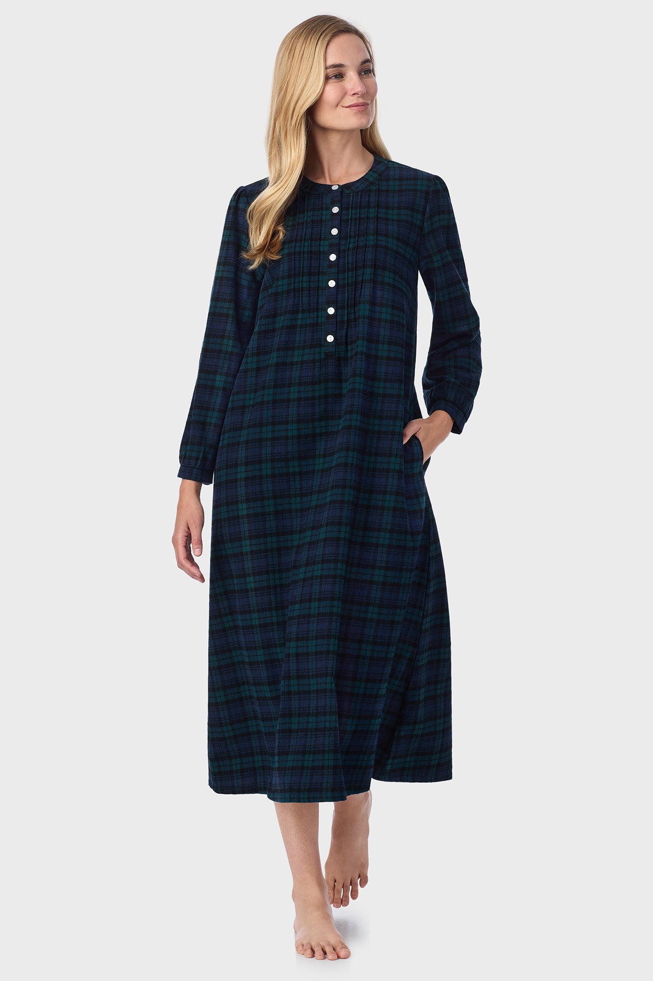 Sweet & Simple Black Watch Flannel Gown – Lanz of Salzburg
