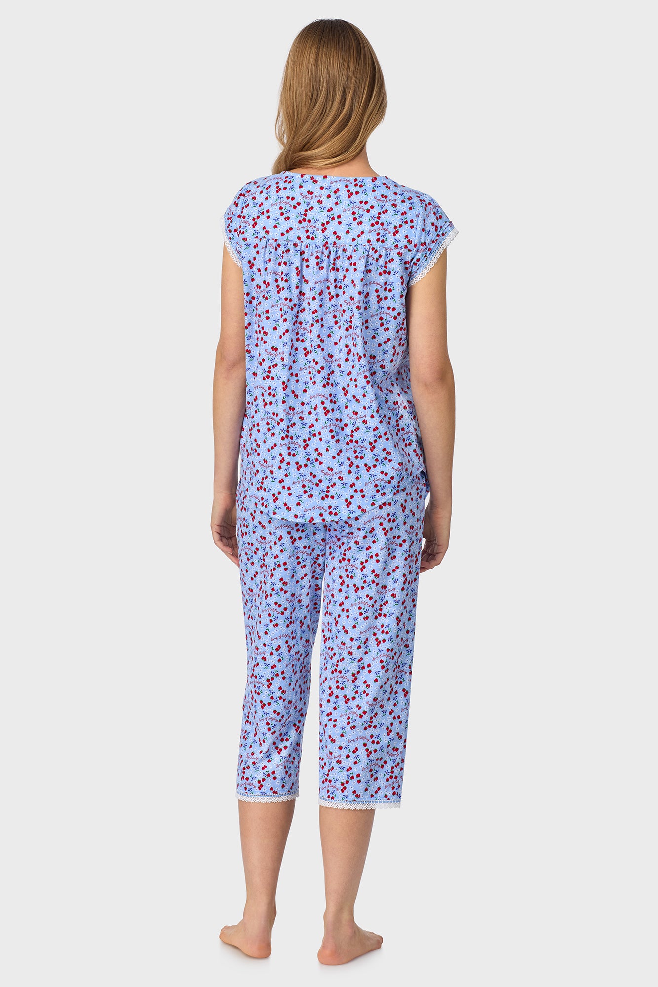 A lady wearing Blue Skies & Berries Cotton Knit Capri Pajama