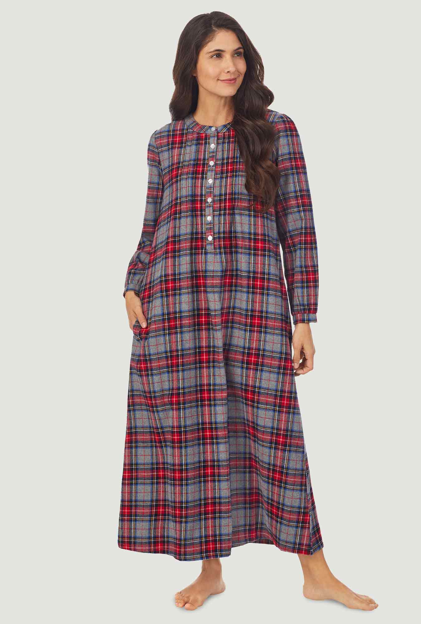  A lady wearing grey plaid flannel gown with long sleeves