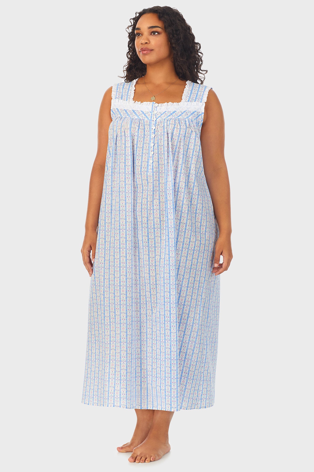 Heart nightgown discount